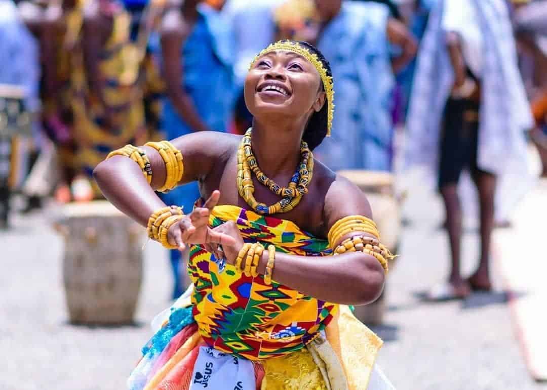 Read more about the article Origin of the famous Ashanti Dance, Adowa