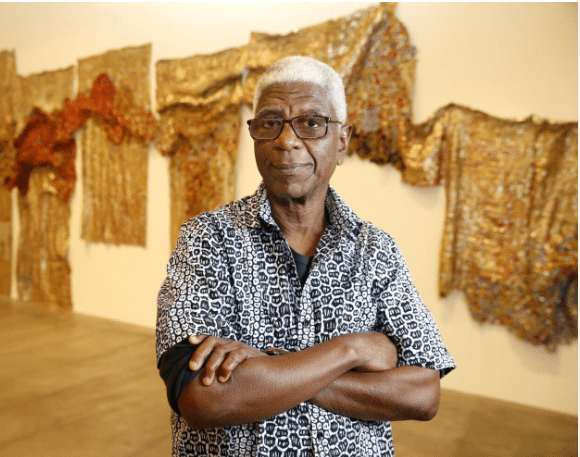 Read more about the article Beyond The Face: El Anatsui